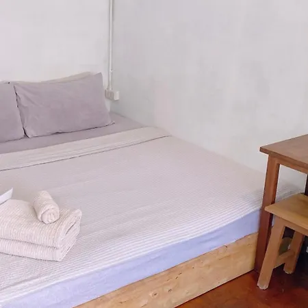 Wayside Guesthouse-2